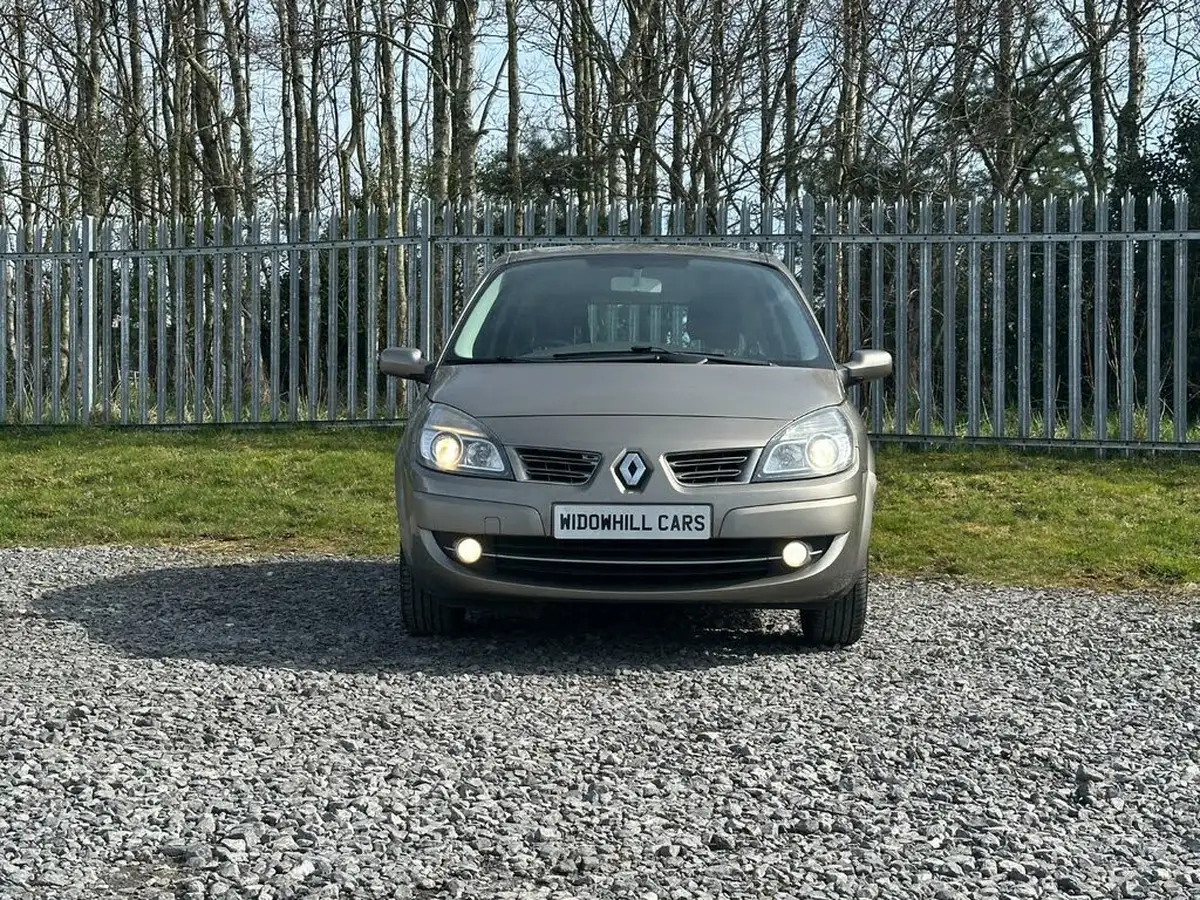 2009-renault-scenic-16-dynamique-111bhp-auto-big-1