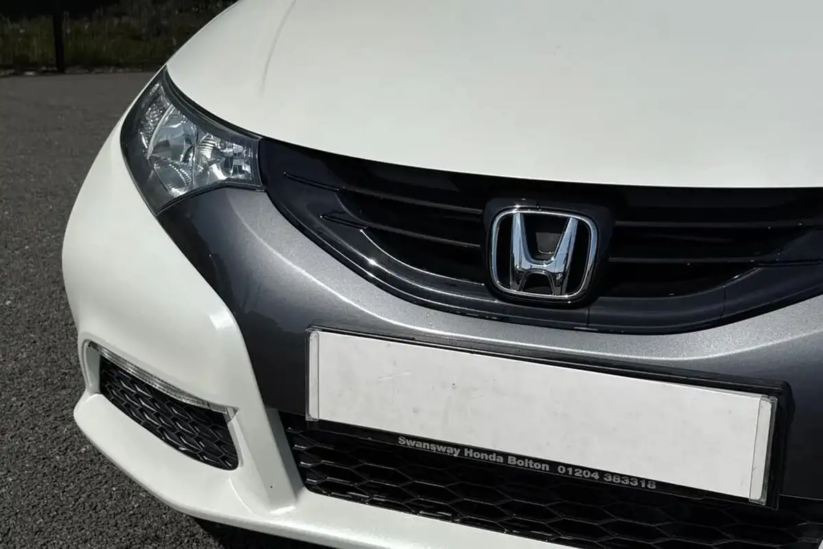 2013-honda-civic-18-se-big-24