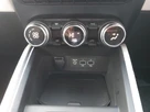 2022-renault-clio-16-se-edition-small-15