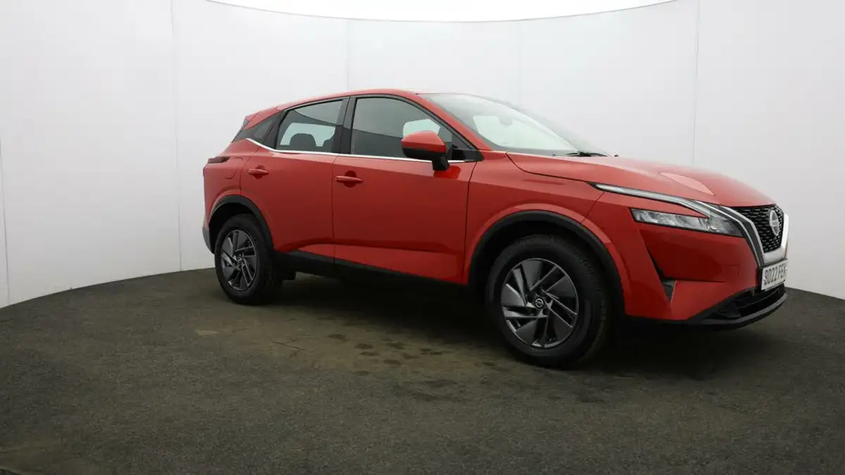 2022-nissan-qashqai-13-dig-t-acenta-premium-140ps-big-0