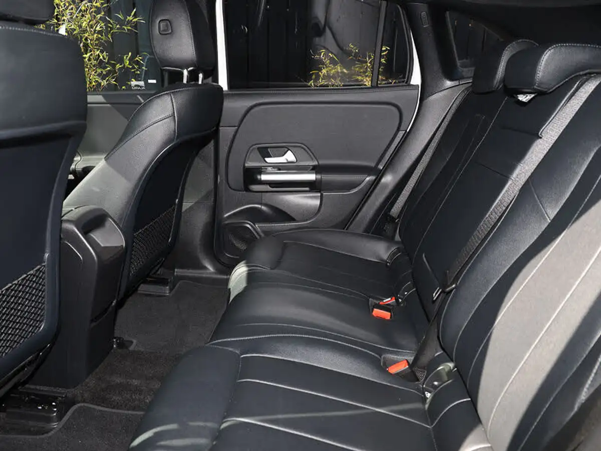 2024-mercedes-benz-eqa-e-eqa-250-sport-executive-big-5