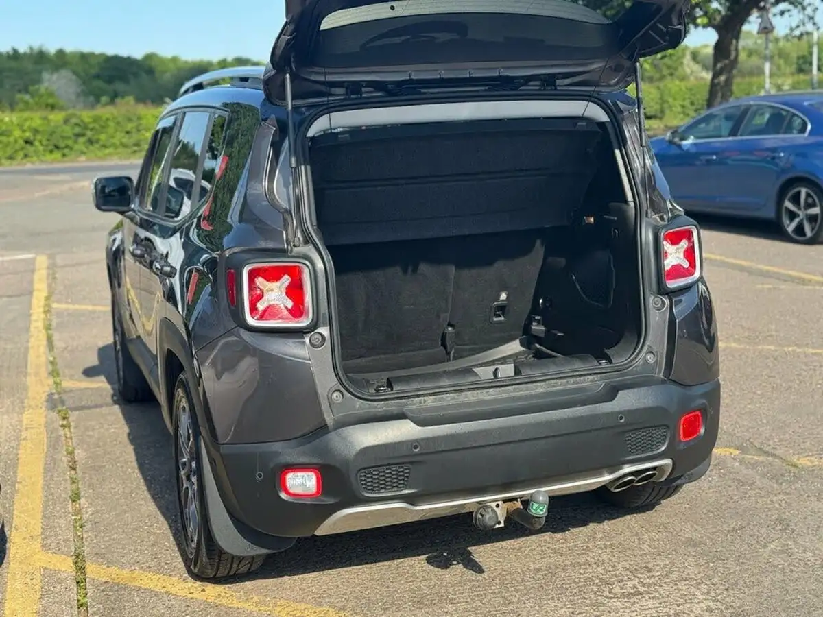 2016-jeep-renegade-16-multijet-ii-limited-ss-big-11