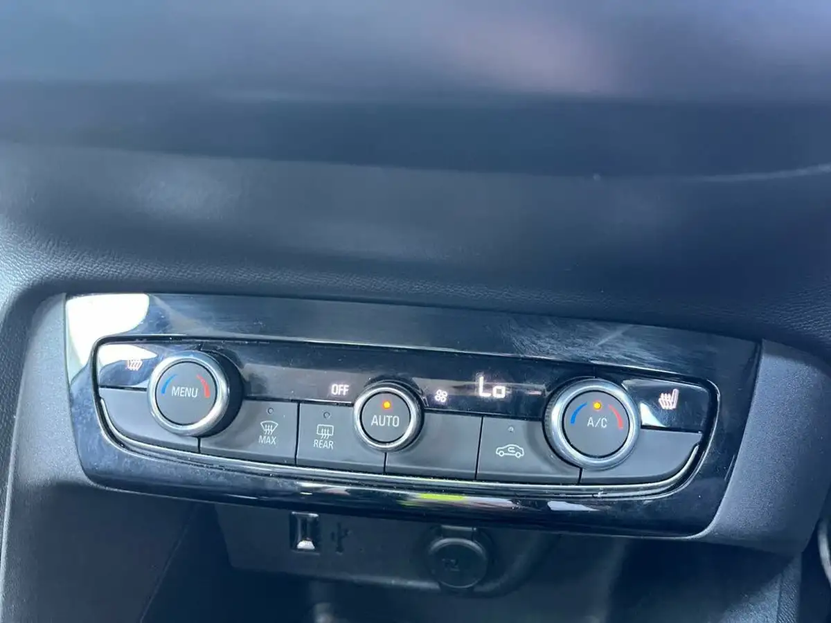 2021-vauxhall-corsa-12-turbo-elite-nav-premium-big-28