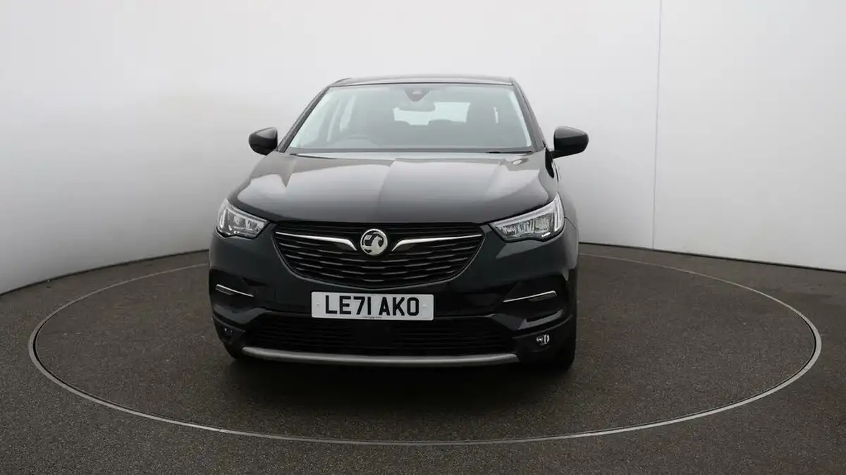 2021-vauxhall-grandland-x-15td-elite-nav-big-33