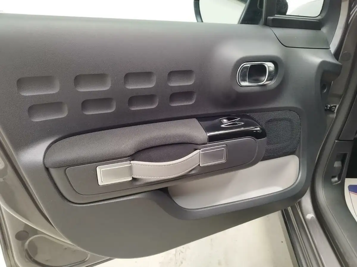 2019-citroen-c3-12-puretech-flair-82ps-ss-big-22