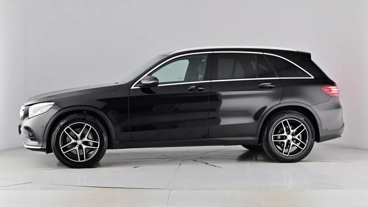 2016-mercedes-benz-glc-class-21d-glc220d-amg-line-ss-station-wagon-auto-big-61