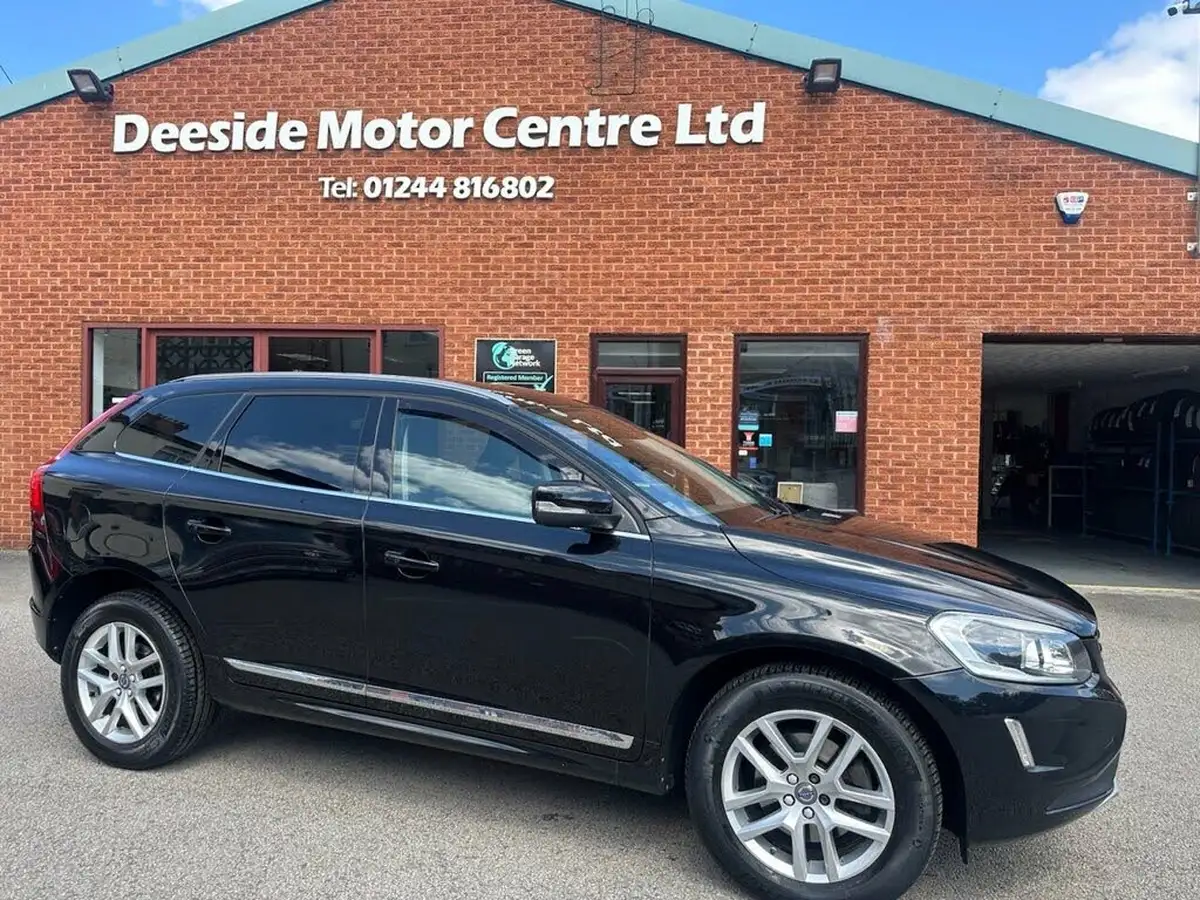 2016-volvo-xc60-20td-d4-se-lux-nav-big-45