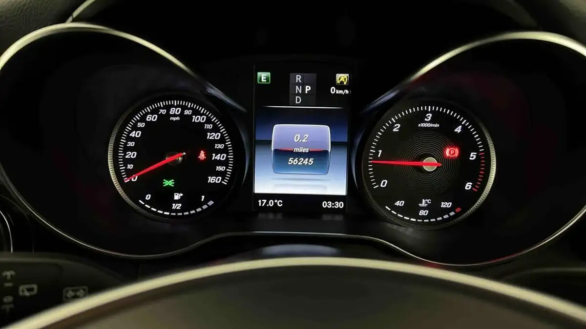 2016-mercedes-benz-glc-class-21d-glc220d-amg-line-ss-station-wagon-auto-big-12