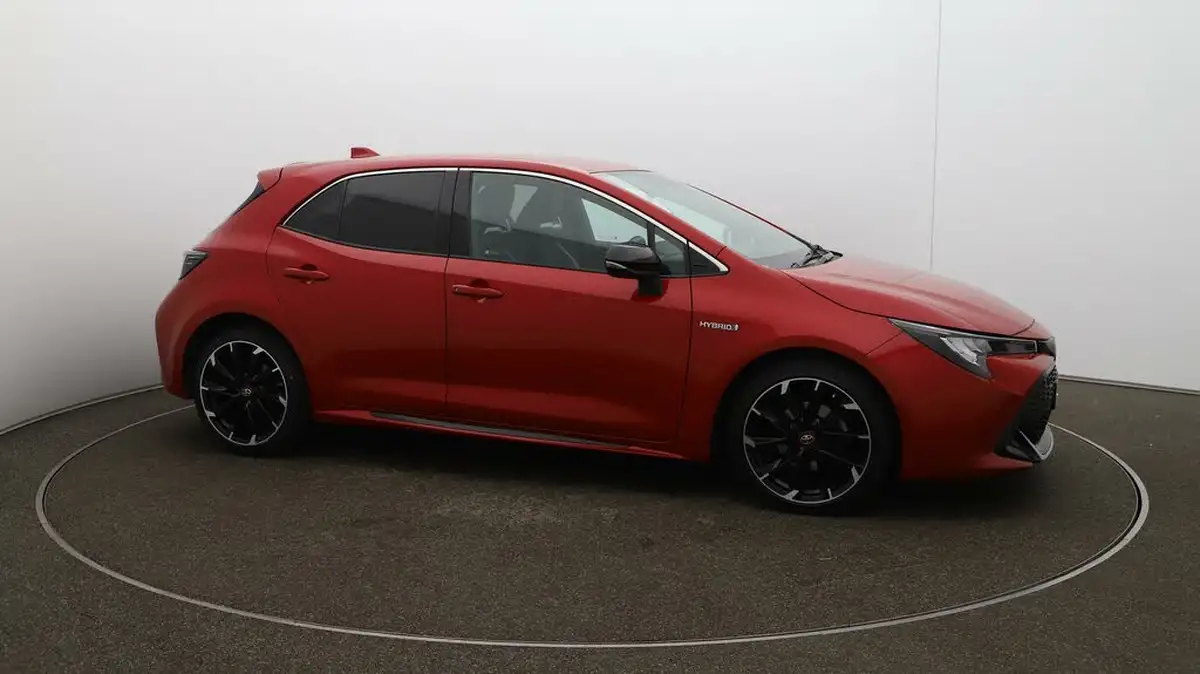 2021-toyota-corolla-18-vvt-i-gr-sport-trk-hatchback-big-46