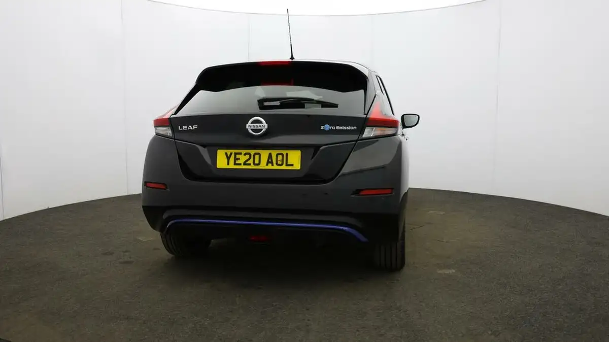 2020-nissan-leaf-e-n-connecta-big-61