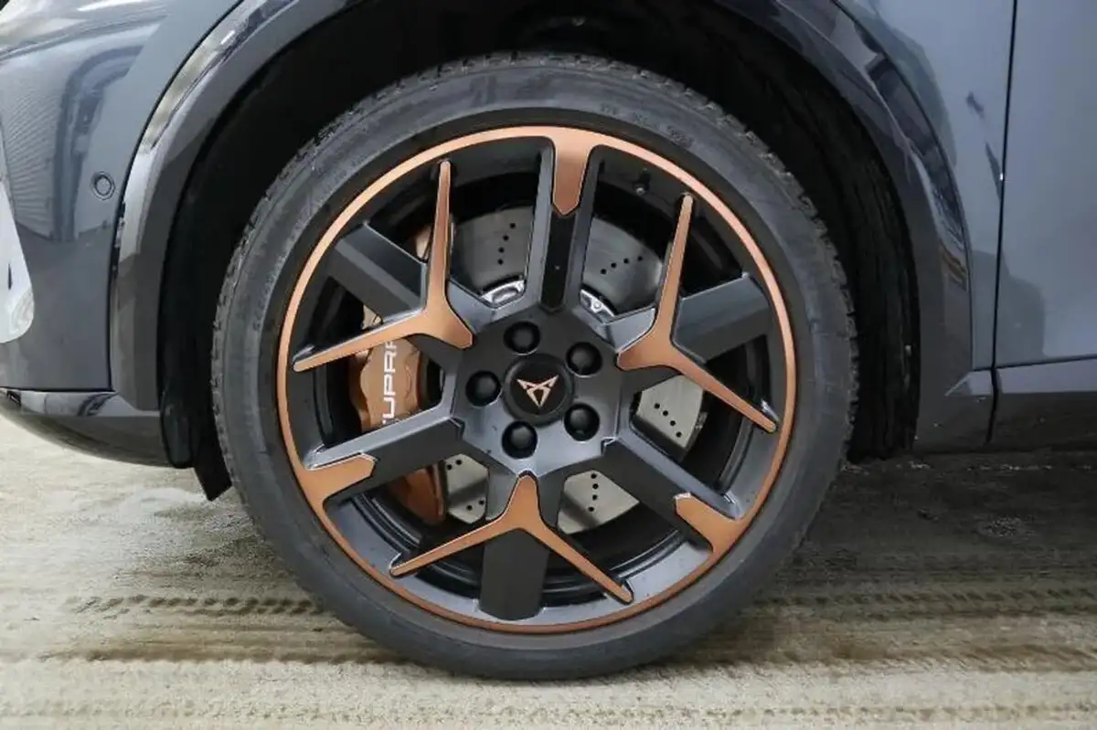 2024-cupra-formentor-20-tsi-vz3-333ps-4drive-big-5