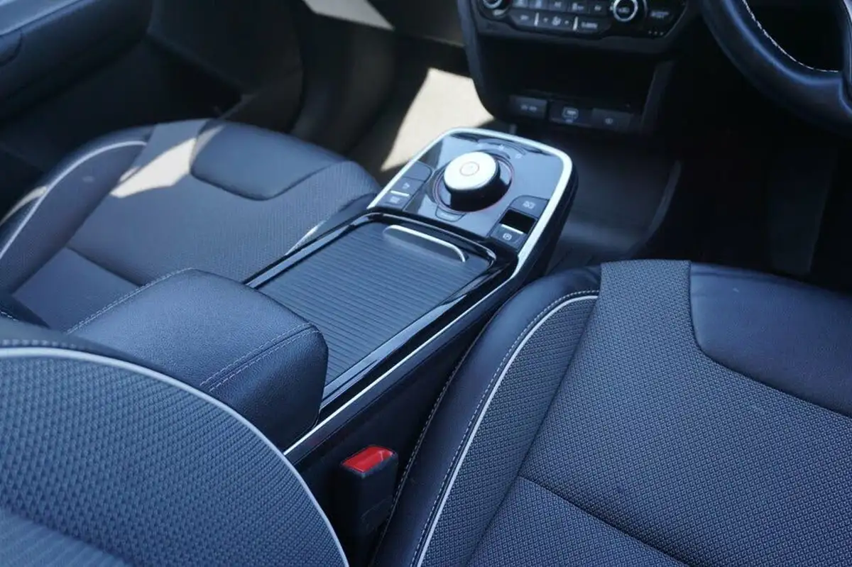 2022-kia-e-niro-ev-2-134bhp-39-big-17