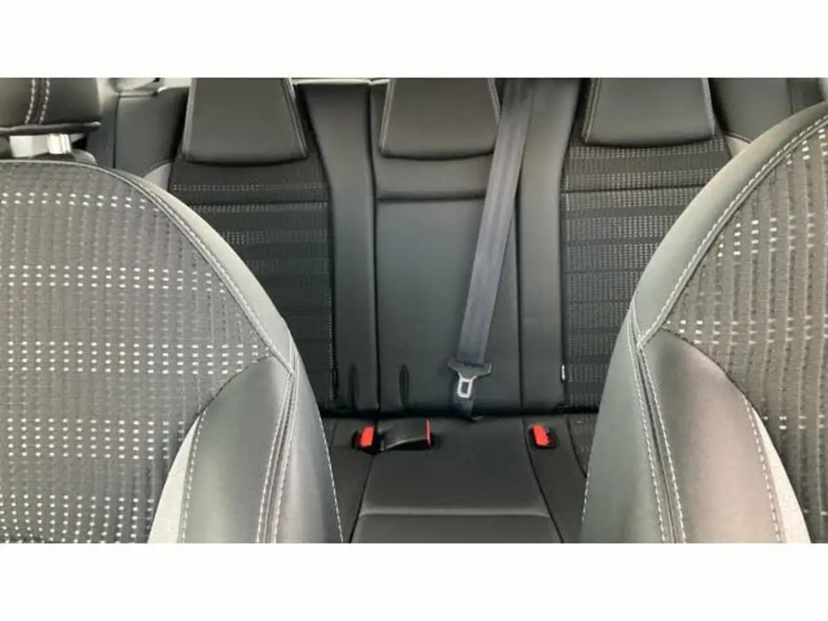 2015-peugeot-2008-crossover-12-puretech-allure-82bhp-big-14