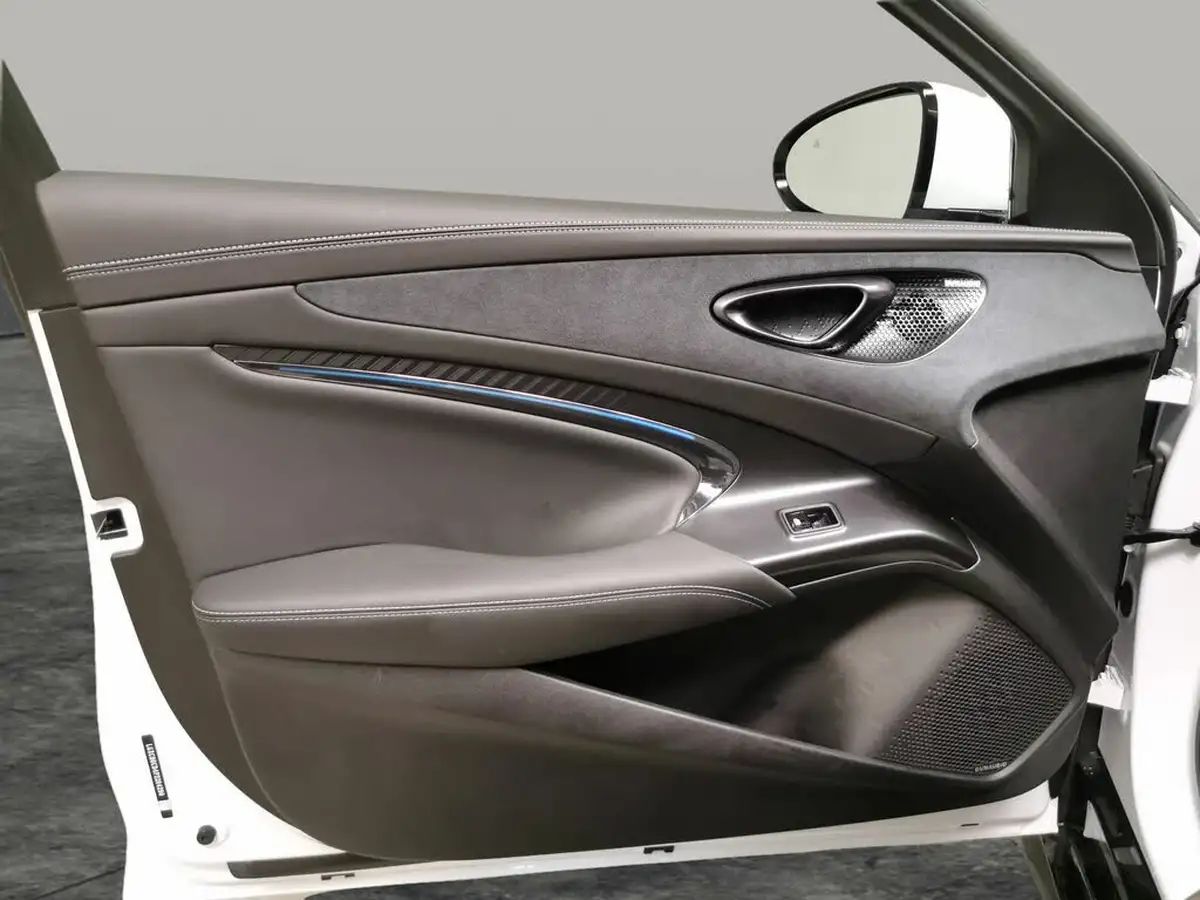 2024-byd-seal-e-design-big-35
