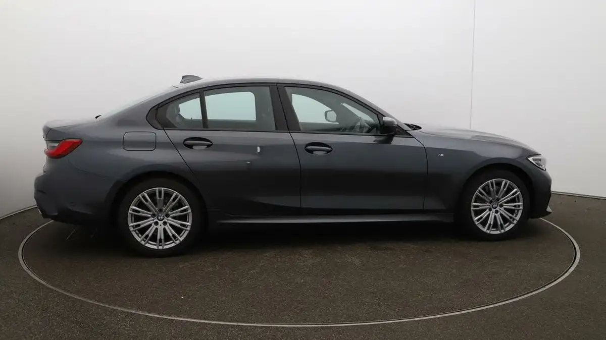 2020-bmw-3-series-20-330e-m-sport-saloon-4d-big-49