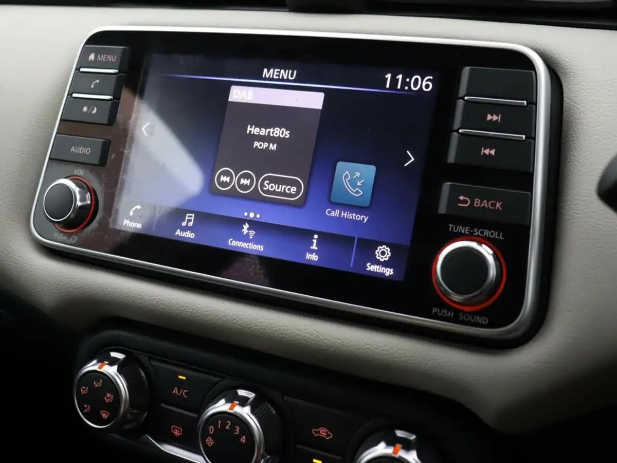 2021-nissan-micra-10-ig-t-acenta-big-36