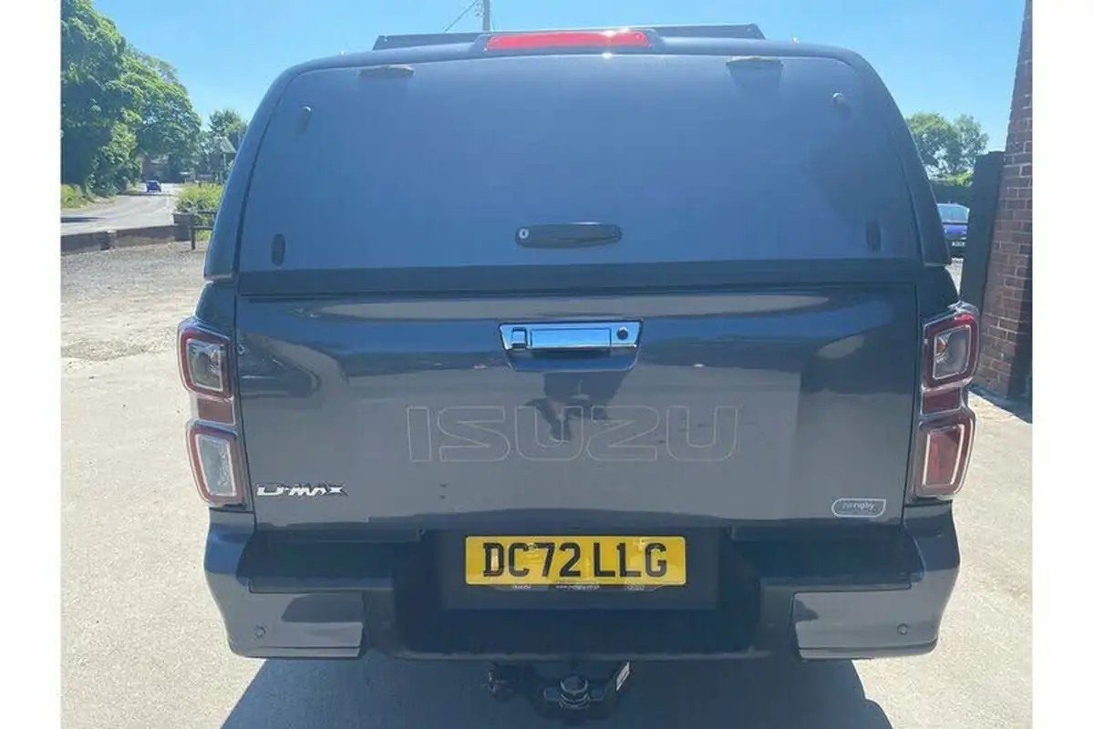 2022-isuzu-d-max-19td-dl40-pick-up-auto-big-2