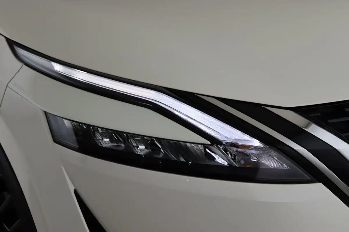 2022-nissan-qashqai-13-dig-t-acenta-premium-160ps-auto-big-8