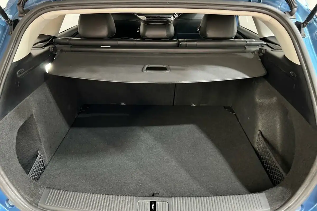 2022-mg-mg5-e-exclusive-ev-long-range-big-44