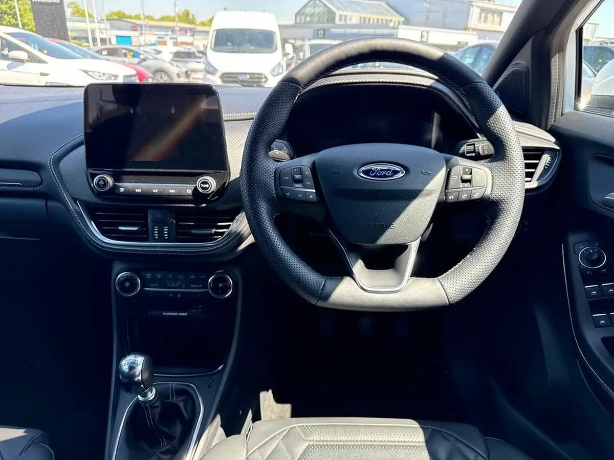2022-ford-puma-suv-10-st-line-vignale-125ps-big-16