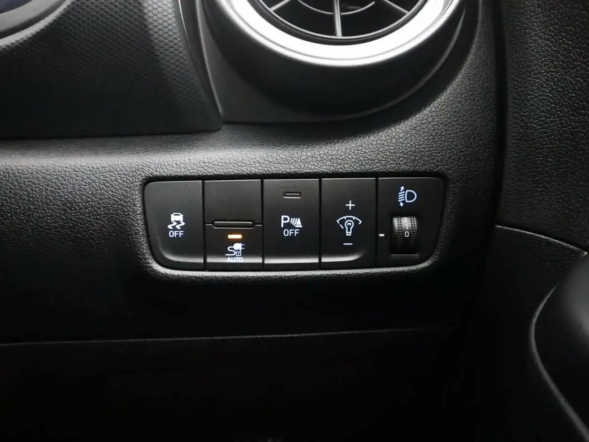 2022-hyundai-kona-e-se-connect-big-27