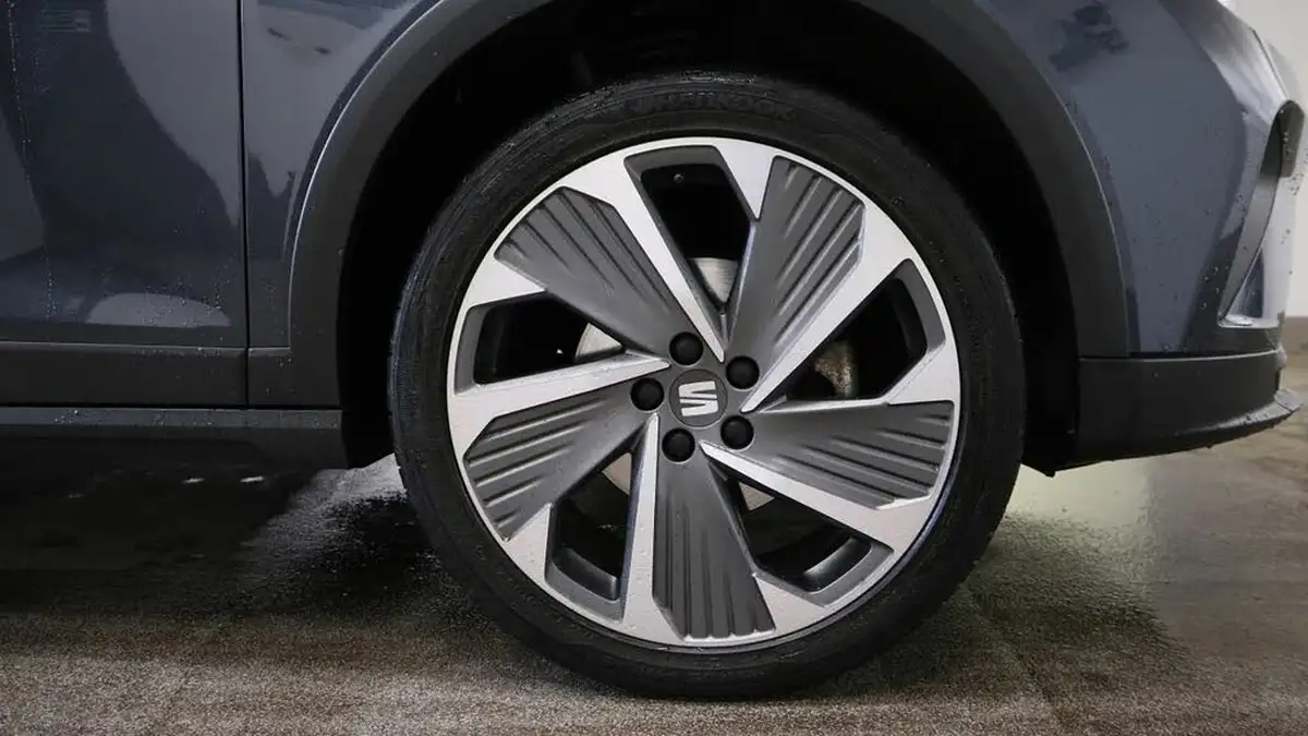 2022-seat-arona-15-tsi-fr-sport-big-4