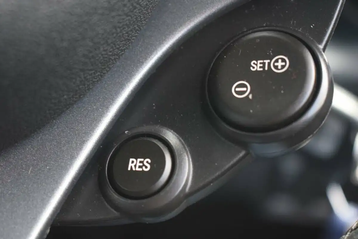 2017-smart-fortwo-10-prime-71bhp-premiumss-coupe-twinamic-big-23