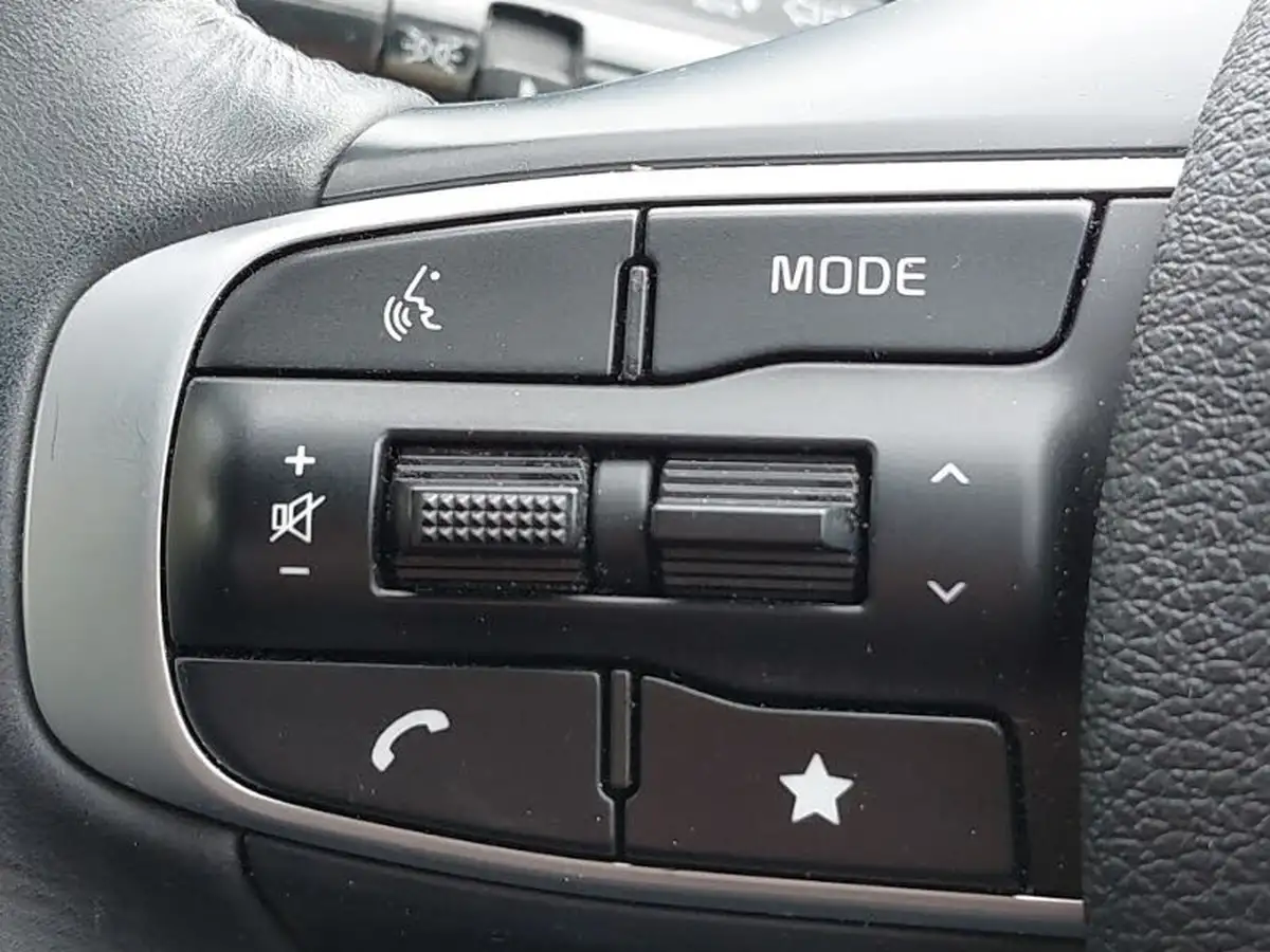 2024-kia-sportage-16-t-gdi-2-148bhp-big-16