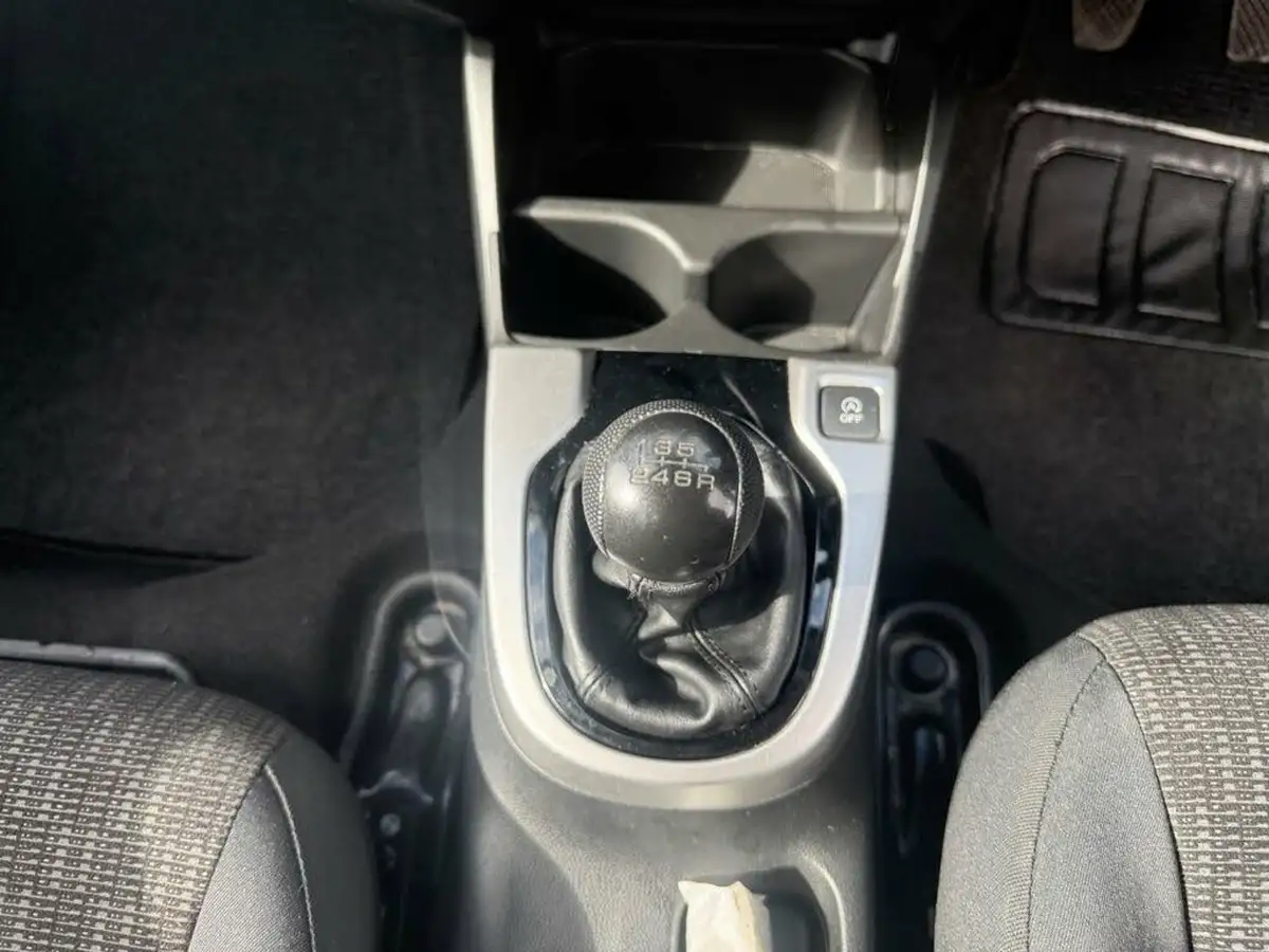 2017-honda-jazz-13-i-vtec-se-big-25