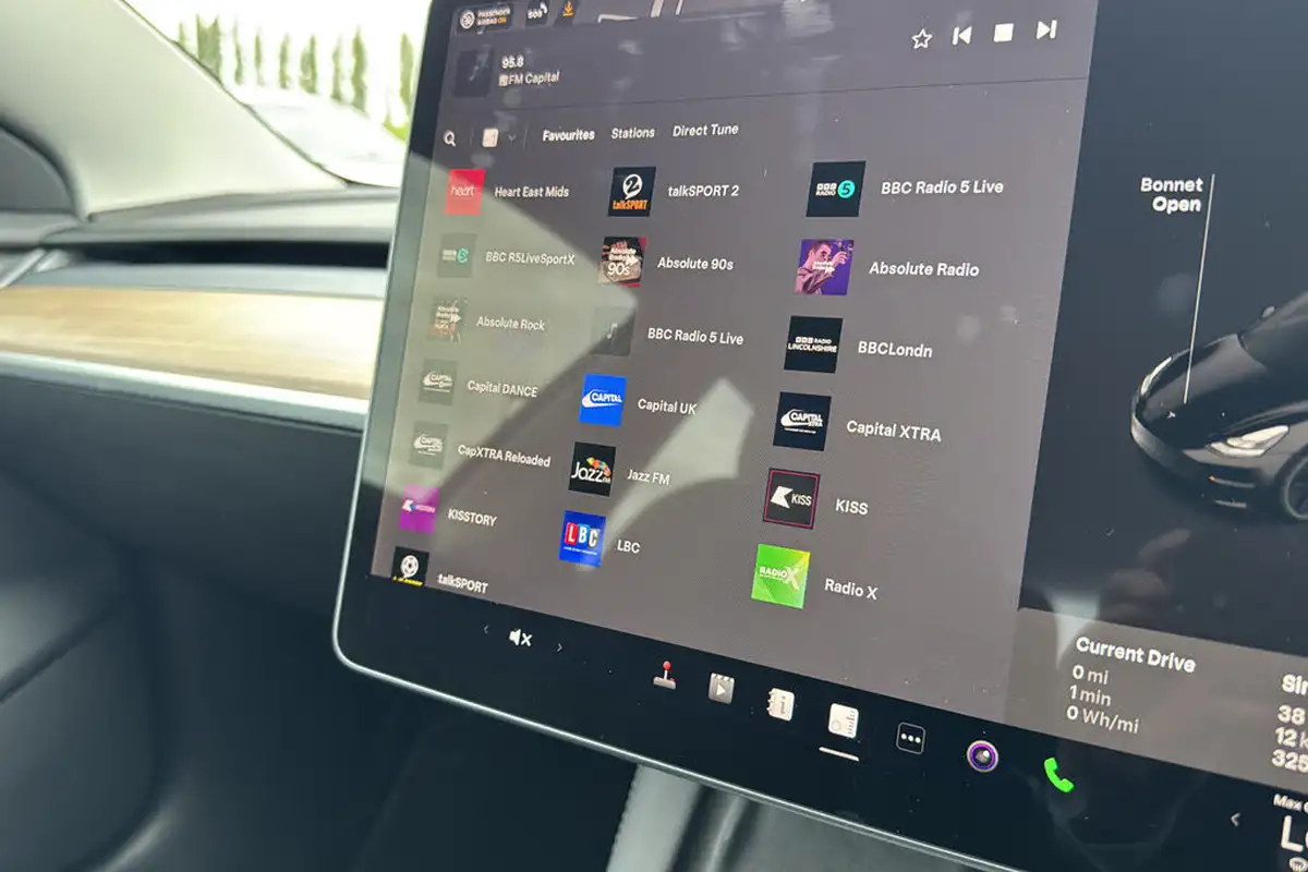 2021-tesla-model-3-e-standard-plus-big-19