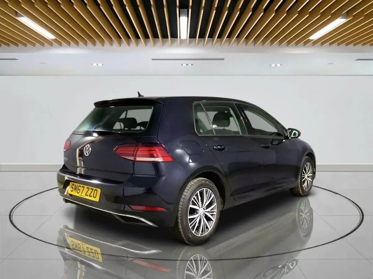 2018-volkswagen-golf-14-tsi-se-nav-hatchback-5d-dsg-big-7