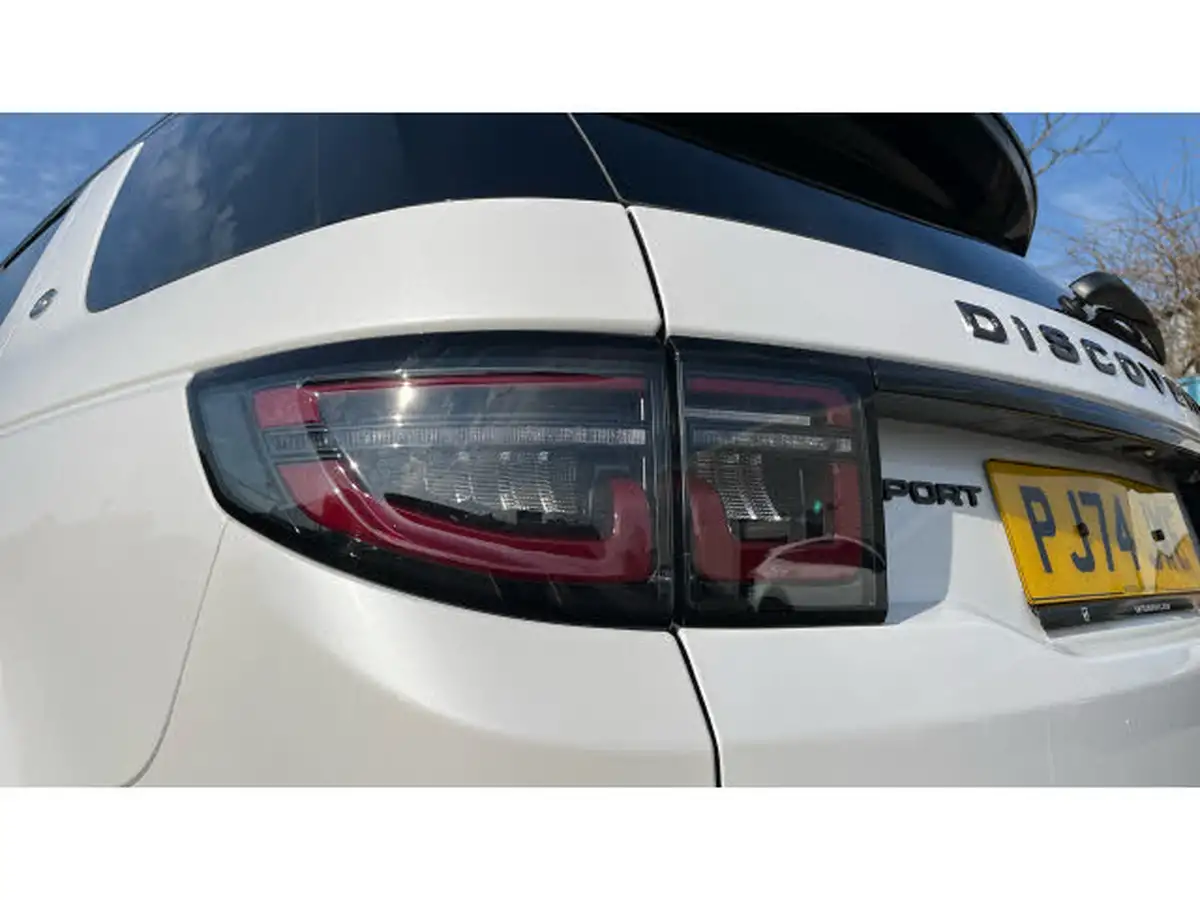 2024-land-rover-discovery-sport-20-d200-dynamic-se-big-18