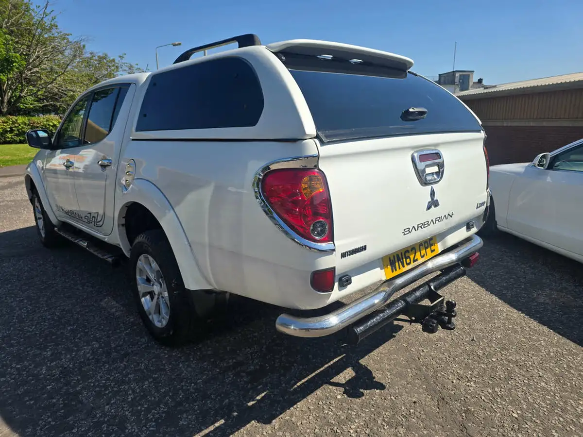 2012-mitsubishi-l200-25td-barbarian-eu-v-cab-big-30