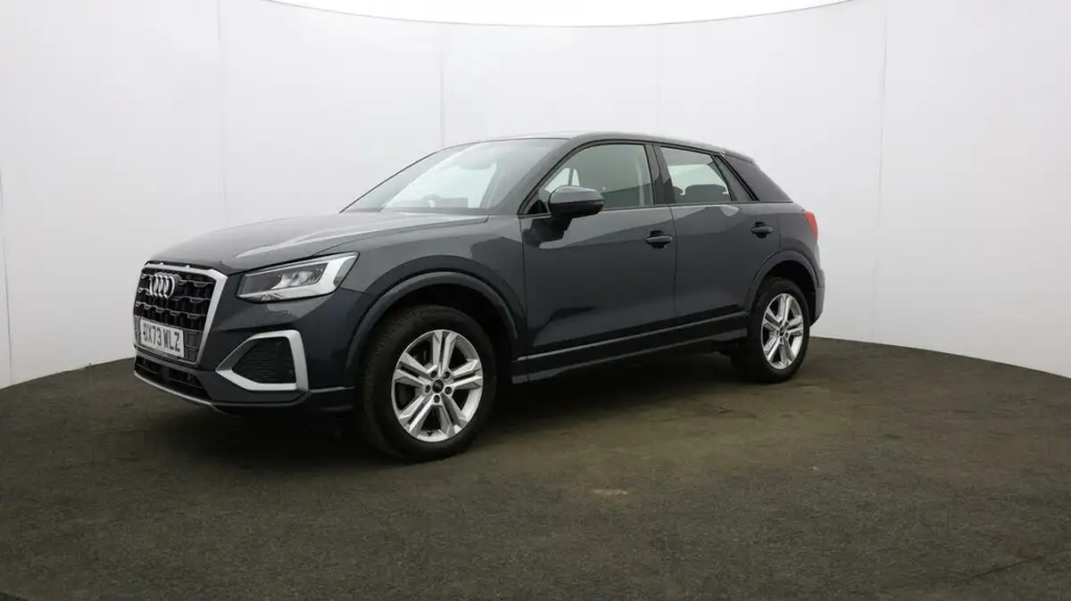 2023-audi-q2-10-30-tfsi-sport-big-29