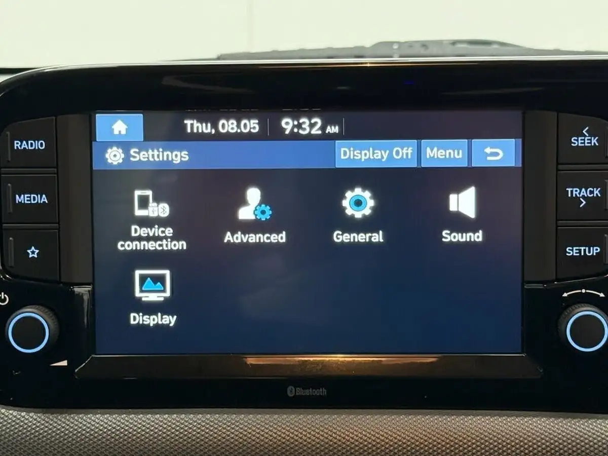 2020-hyundai-i10-12-se-connect-auto-big-25