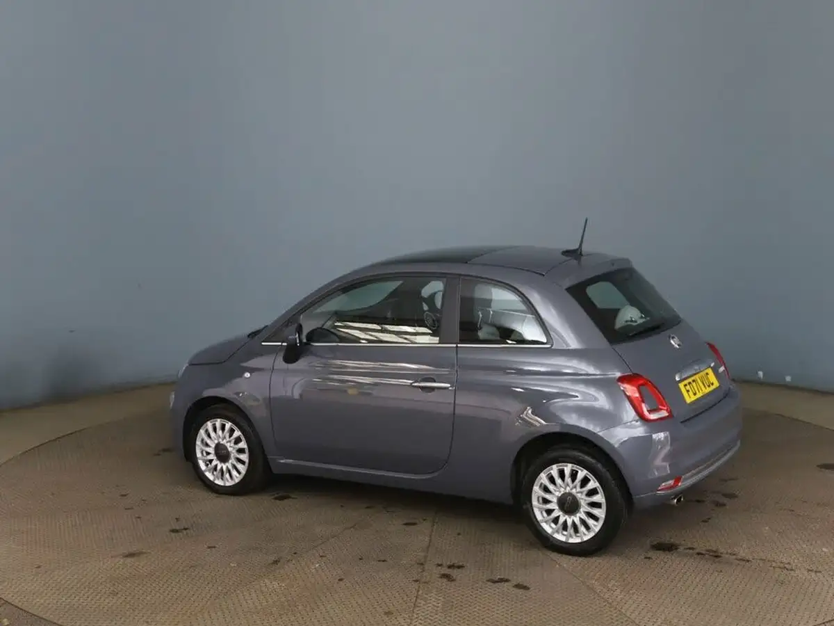 2022-fiat-500-10-dolcevita-big-4