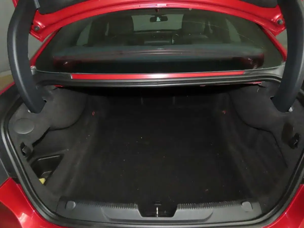 2015-jaguar-xe-20-prestige-big-24