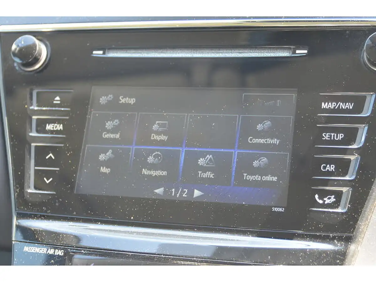 2019-toyota-prius-18-vvt-i-excel-big-28
