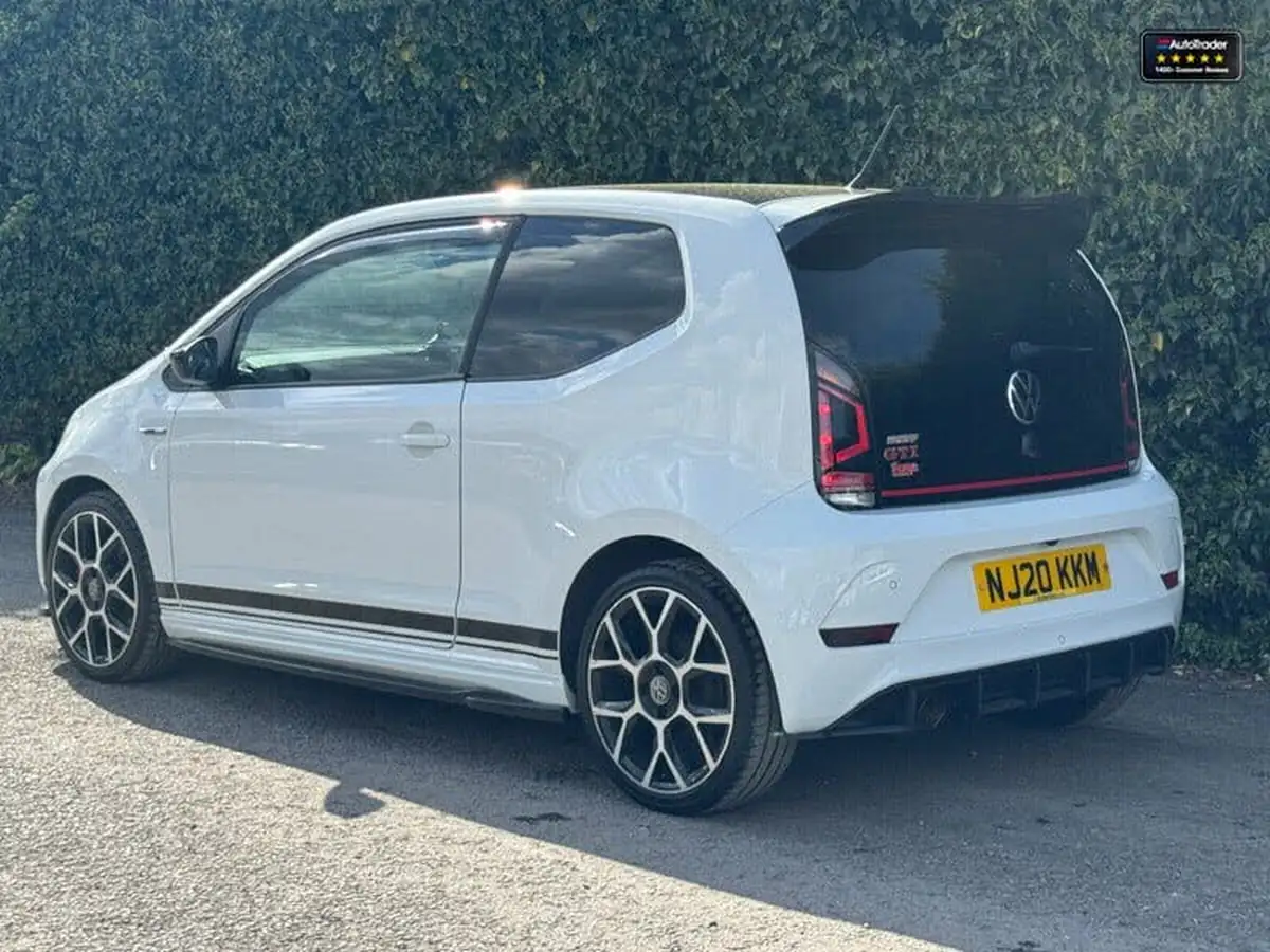 2020-volkswagen-up-10-gti-3d-big-5