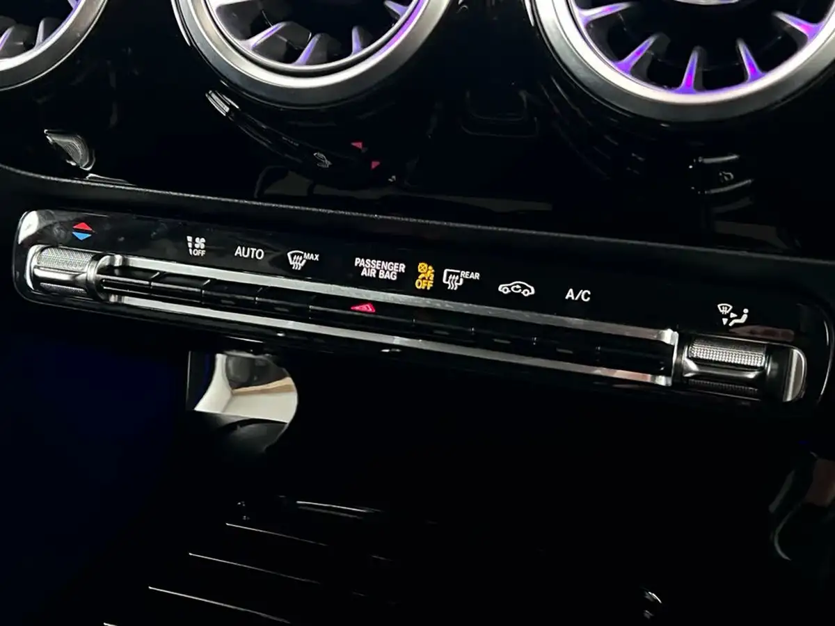 2019-mercedes-benz-a-class-13-a200-sport-premium-hatchback-5d-7g-dct-big-37