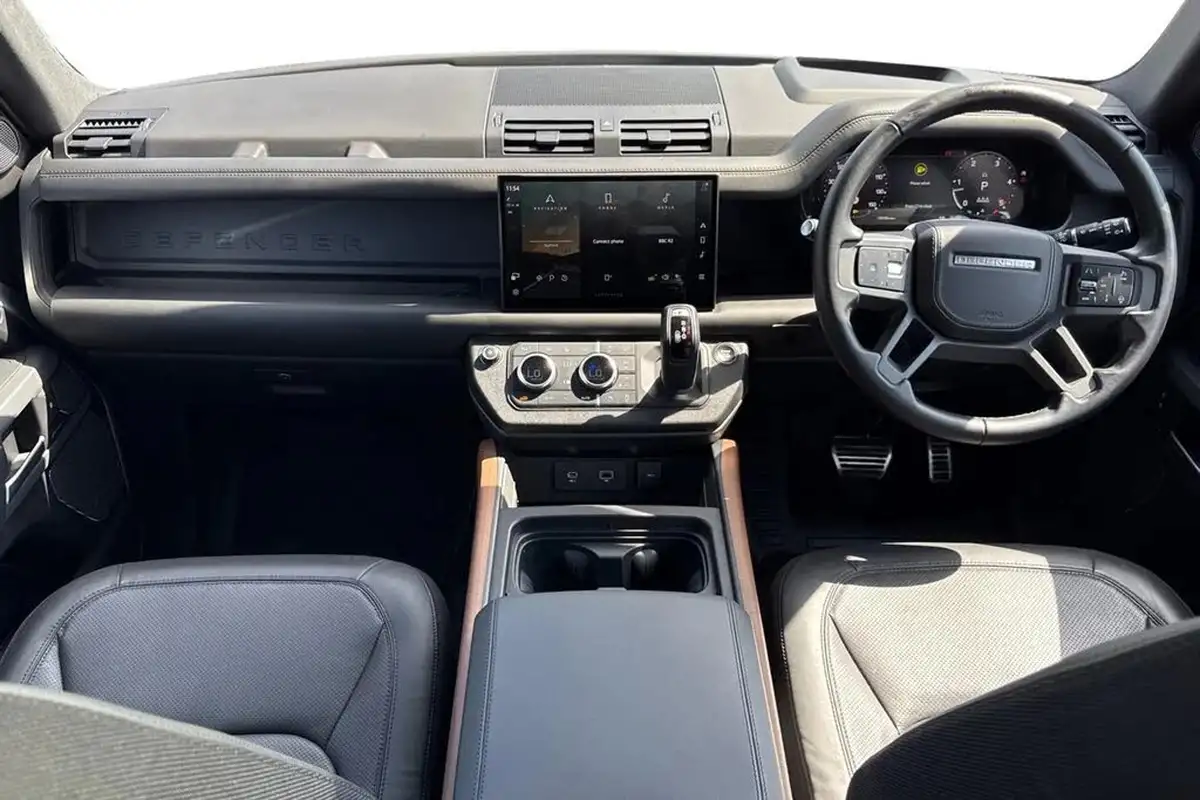 2023-land-rover-90-defender-30-d300-x-big-9