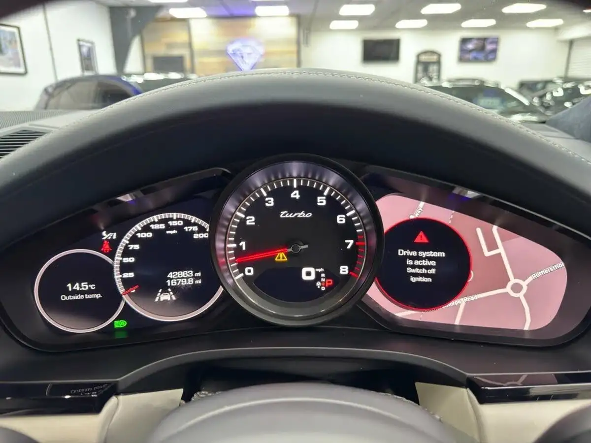 2019-porsche-cayenne-40-v8-turbo-coupe-big-29