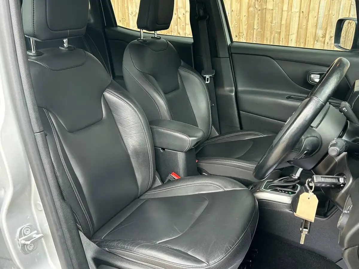 2019-jeep-renegade-13-gse-limited-big-2