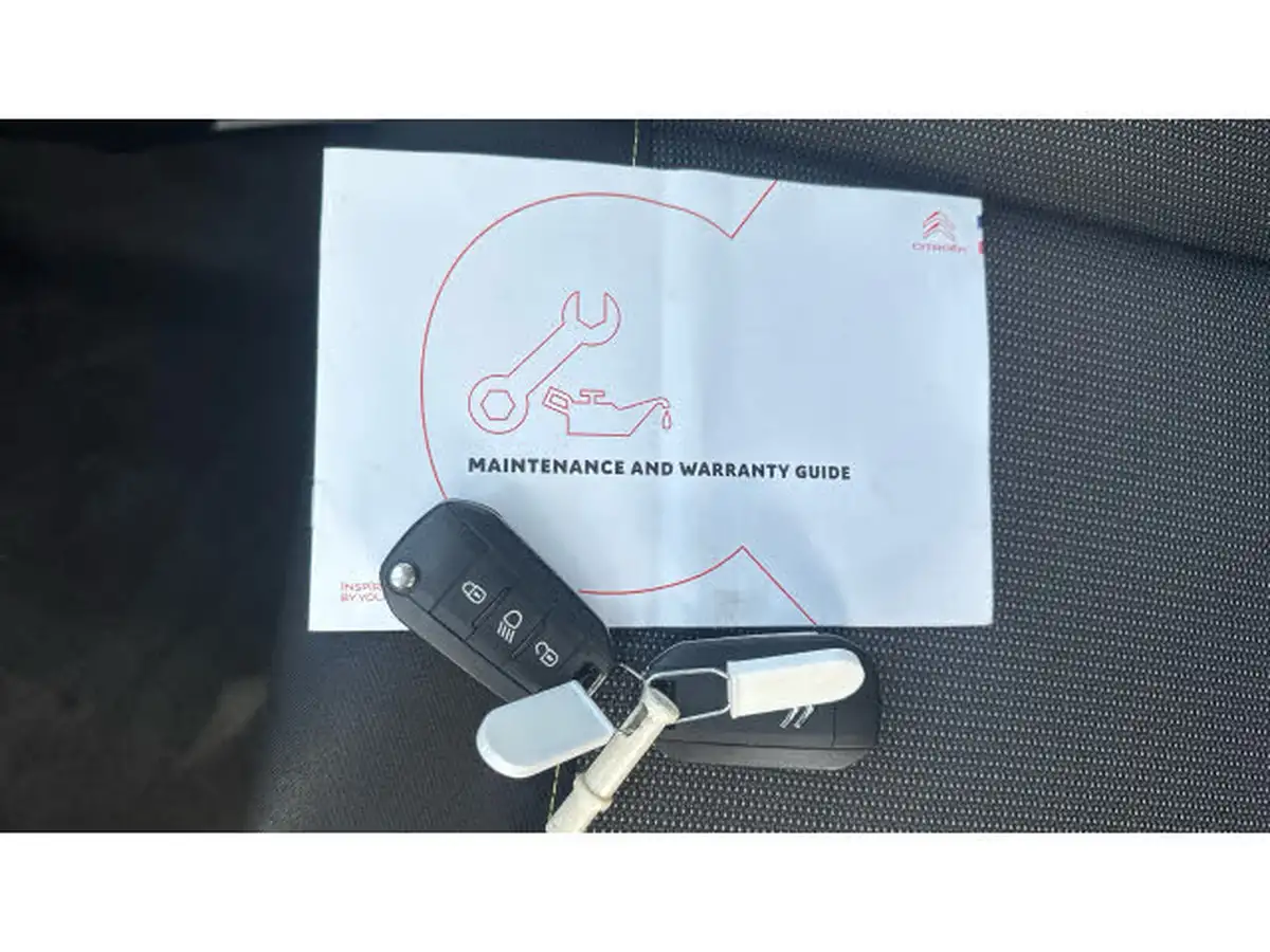 2022-citroen-c3-12-puretech-c-series-edition-83ps-ss-big-18