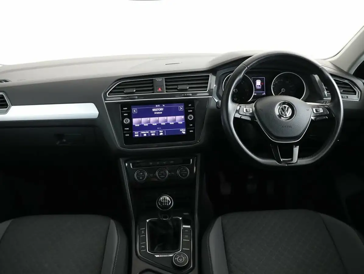 2018-volkswagen-tiguan-20tdi-se-150ps-4motion-ss-big-26