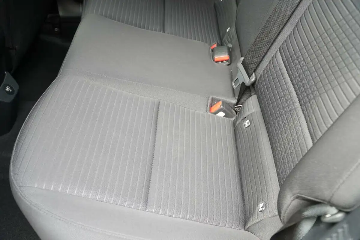 2021-hyundai-i20-10-t-gdi-premium-eclutch-imt-big-35