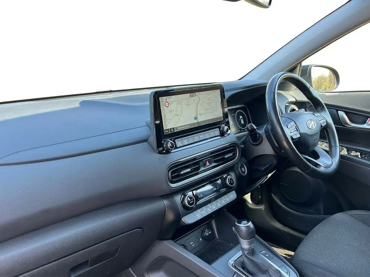 2022-hyundai-kona-16-gdi-premium-big-7