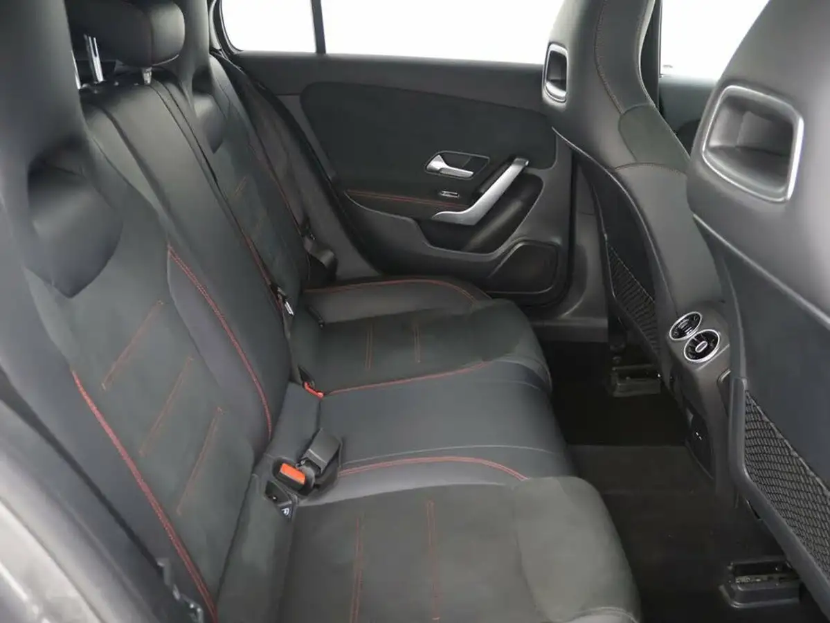 2020-mercedes-benz-a-class-13-a250e-amg-line-hatchback-5d-big-13
