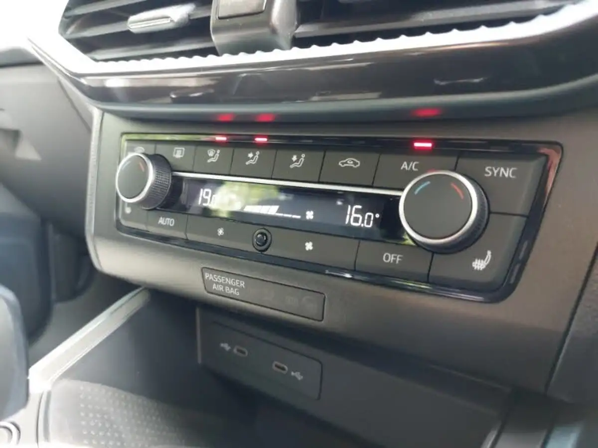 2024-seat-arona-10-tsi-xperience-lux-115ps-dsg-big-15