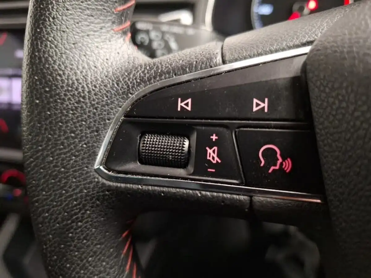 2018-seat-ibiza-16tdi-fr-big-14